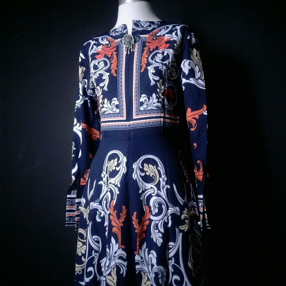 Abaya Traditional Retro Pattern Printed - Picture 2 of 8